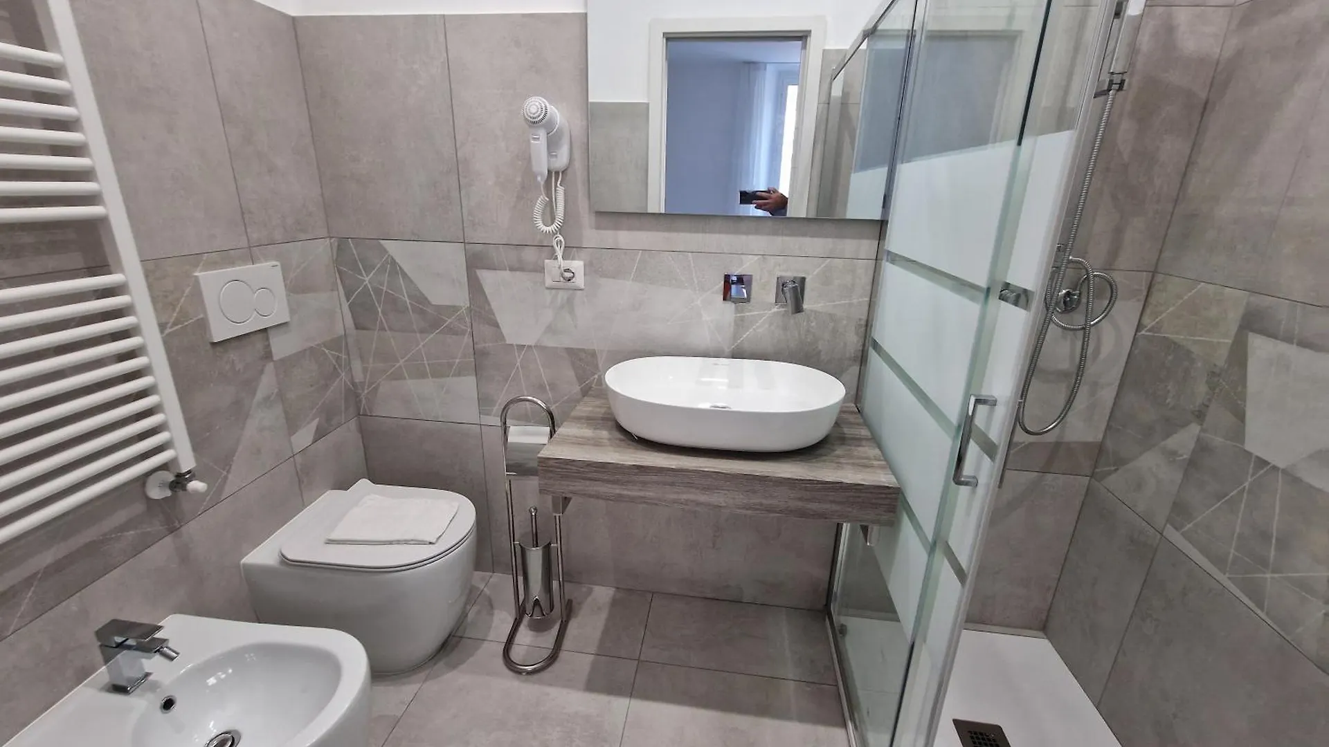Relux Pretoria Rooms Rome 0*,  Italy