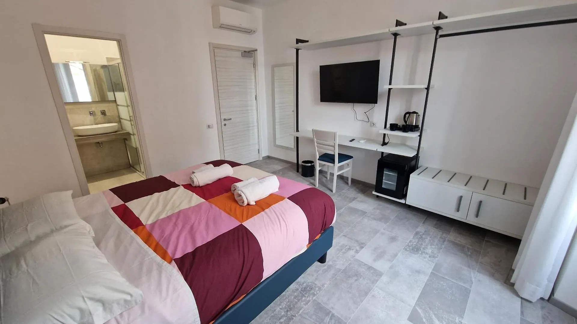 Relux Pretoria Rooms Rome Italy